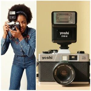 Vintage 70s 80s Yoshi Pro Shot 35mm Film Camera w Flash Lens Case Untested